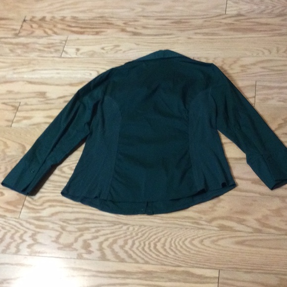 XL Christopher & Banks hunter green stretch button down blouse - Picture 4 of 16